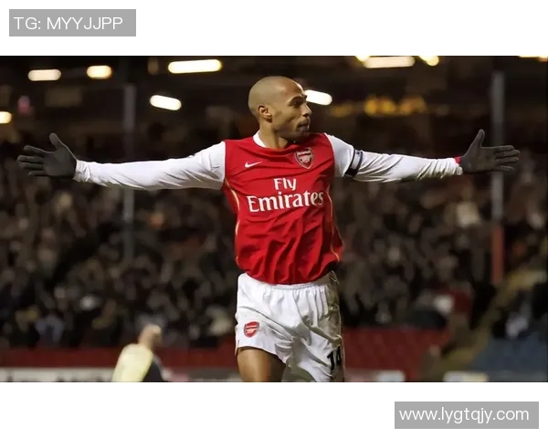 曾经深爱亨利的足球球星如今成就如何 他为何迷恋这位法国传奇